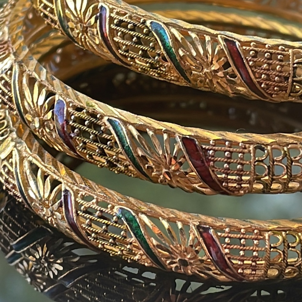 Bangles - image 1